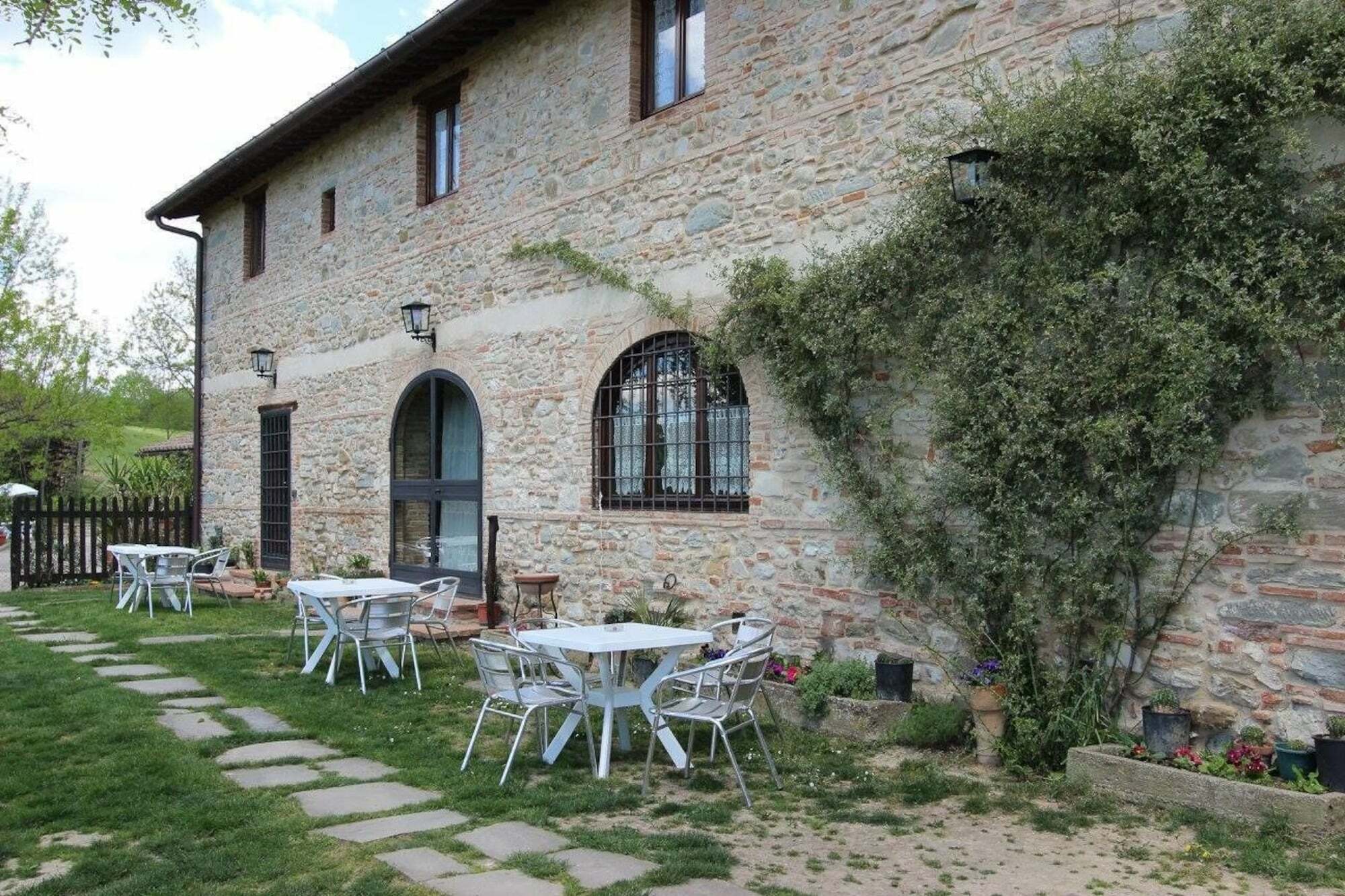 فيلا Agriturismo Stazione Di Monta فيتشو المظهر الخارجي الصورة